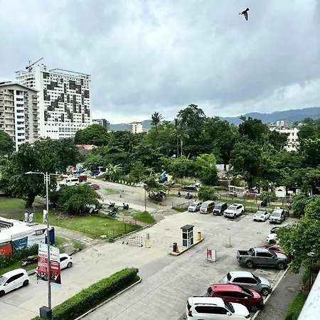 Ava\'S Place 9Th Floor In Avida Tower 1 It Park